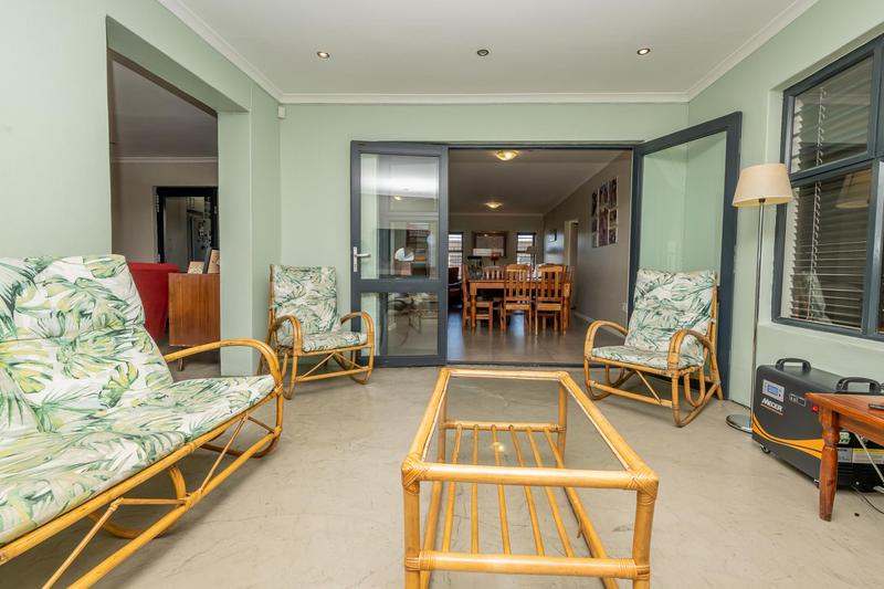 4 Bedroom Property for Sale in Viking Village Western Cape